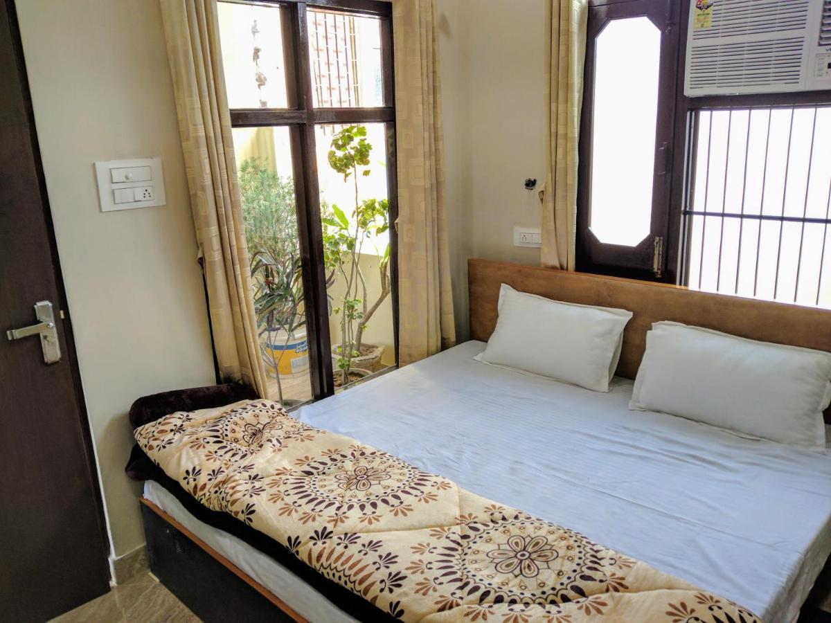 Mye Homestay 1 Near Golden Temple อัมริตสา ภายนอก รูปภาพ